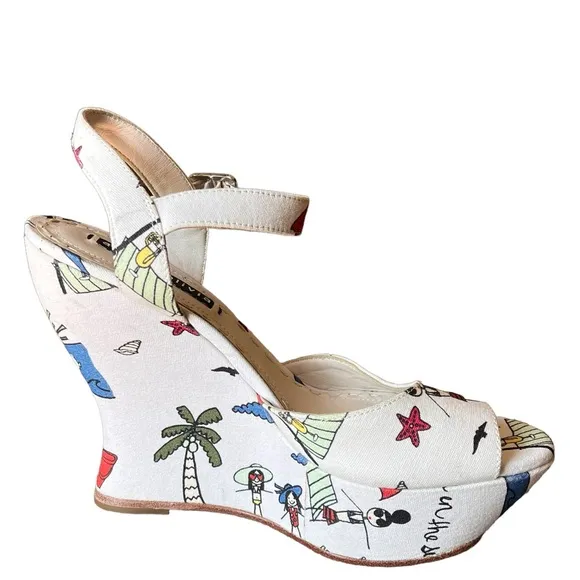 NEW Limited Edition Alice   Olivia Stella Travel Wedge Sandals size 6,5