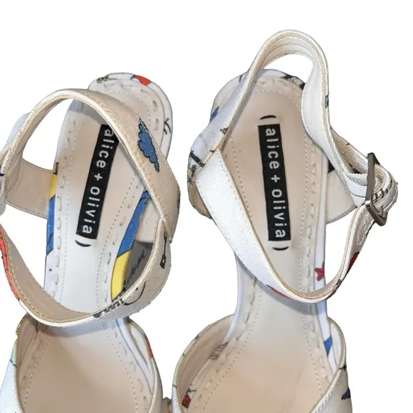 NEW Limited Edition Alice   Olivia Stella Travel Wedge Sandals size 6,5