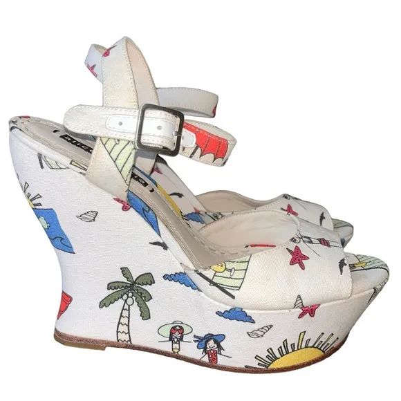 NEW Limited Edition Alice   Olivia Stella Travel Wedge Sandals size 6,5