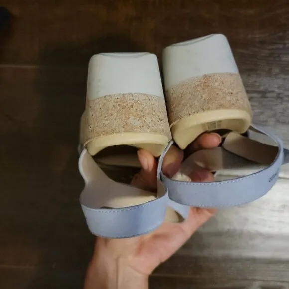 NEW Mephisto Gianna Sandals Womens 10 Soft Blue Suede Casual Comfort Summer