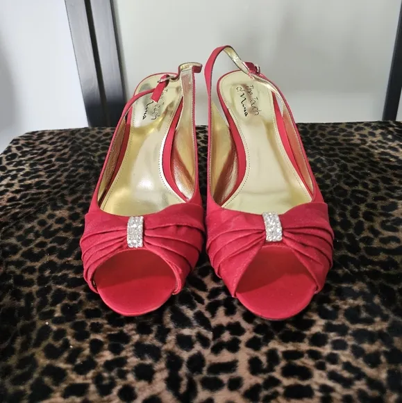 NEW RED SATIN DRESS SANDALS SIZE 12