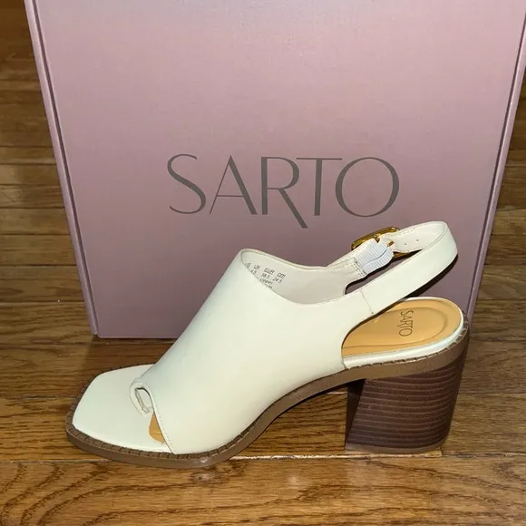 NEW Sarto by Franco Sarto Atlas Slingback Sandals Ivory &amp; Tan Women’s Size 8