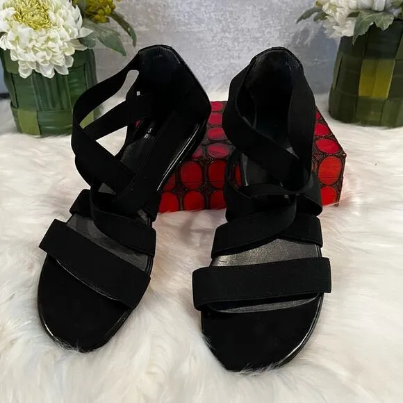 NEW Stuart Weitzman Crisscrossed Strap Ankle Flat Sandals Black Sz 5.5 NWOB