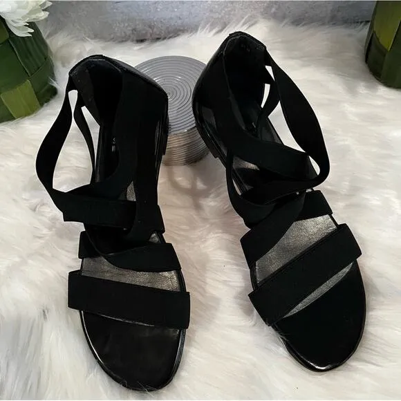 NEW Stuart Weitzman Crisscrossed Strap Ankle Flat Sandals Black Sz 5.5 NWOB