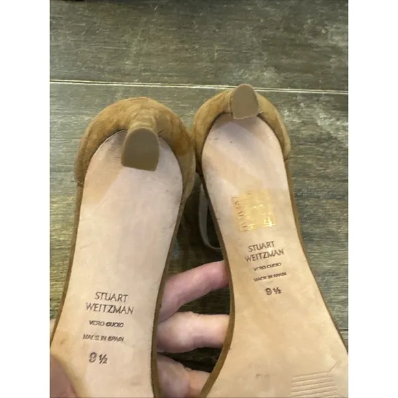 New STUART WEITZMANTaupe Nudistsong Suede 105 Strappy Sandals 9.5 heels brown