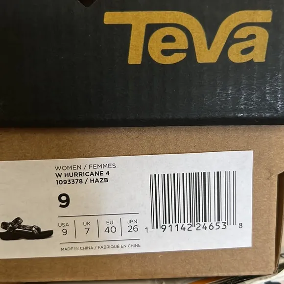 New Teva Hurricane 4 hazb hazel black women’s hiking walking outdoors  sandals