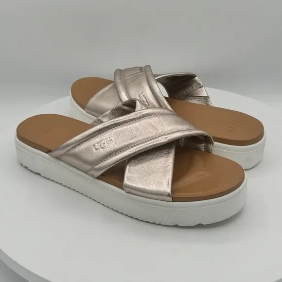 NEW UGG ZAYNE Crossband Women Sandals  SZ US 9.5/EU 40.5 CLR Gold MSRP $110
