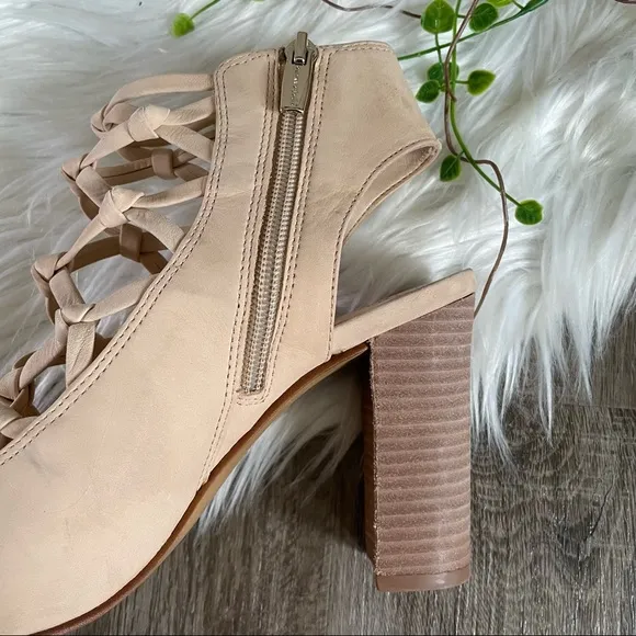 NEW | Vince Camuto Stesha Caged Suede Block Heel Sandals