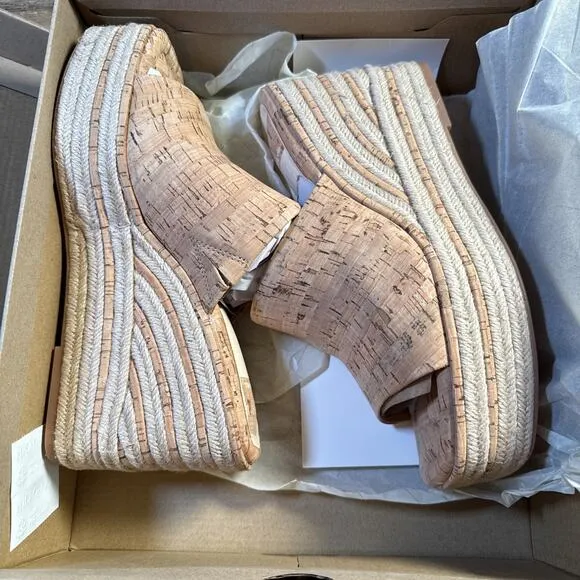New with Box Elaria Natural Cork Platform Wedge Sandals Dolce Vita size 9