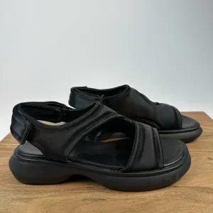 New Womens Vince Fresca Black Satin Strappy Casual Comfort Sandals Size 5.5 M