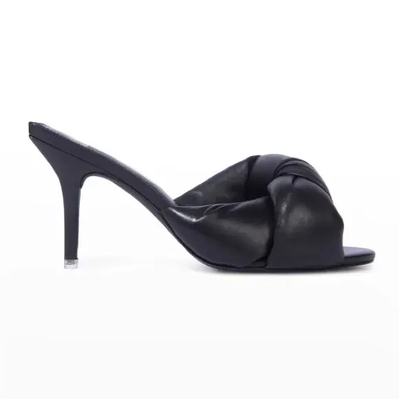 NEW‼️BLACK SUEDE STUDIO Eliza Sandals, White Nappa Leather EU 37.5 US 7