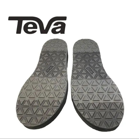 NEW in Box Teva Midform Universal Women's Blue Yellow Green Sandals 9