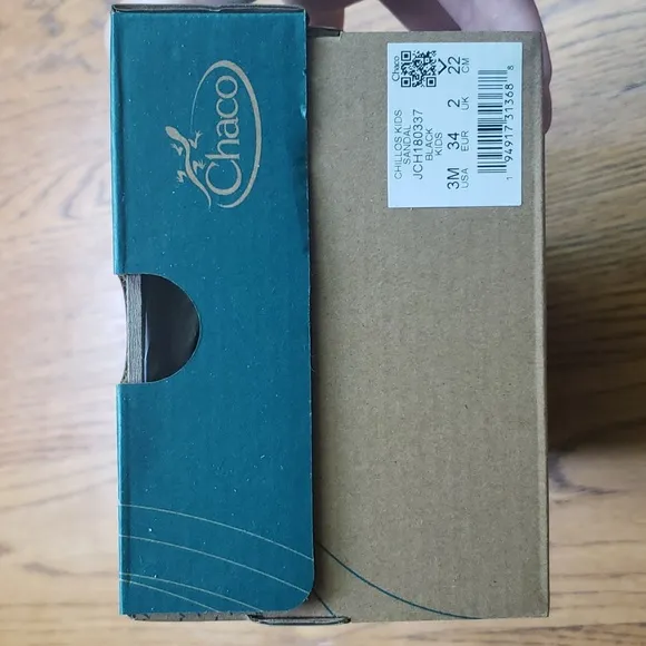 NIB Chaco Chillos Slide Sandal In Black Kids Size 3