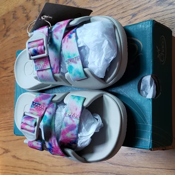 NIB Chaco Chillos Slide Sandal In White Rainbow Tie Dye Kids Size 1