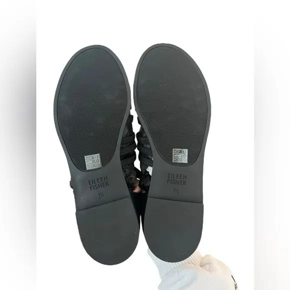 NIB Eileen Fisher Women’s Rato Stretch Slip On Fisherman Sandals in Black in 7.5