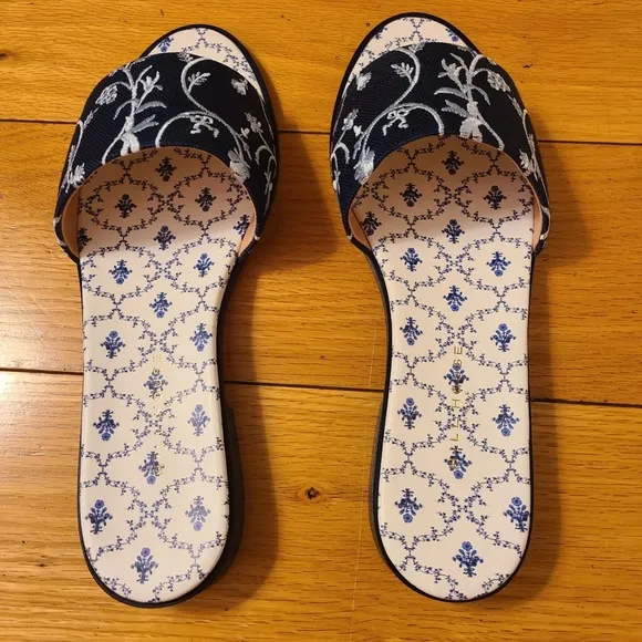 NIB Hill House City Slide 41.5 Embroidered Navy Blue White Linen Sandals Leather