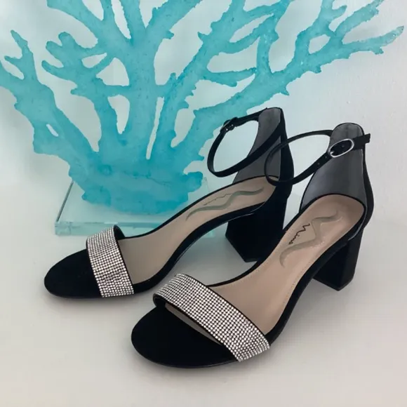 NIB NINA BLACK SUEDE UPPER CRYSTAL EMBELLISHED DRESSY SANDALS 7M