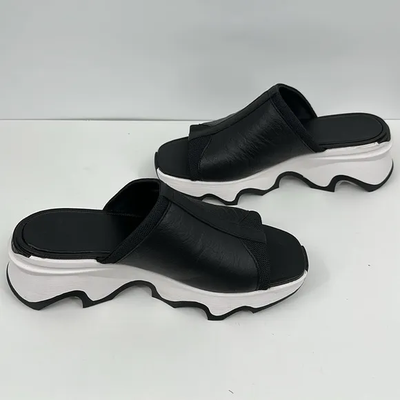 NIB Sorel Kinetic Impact Slide High Sandal Sz 9.5