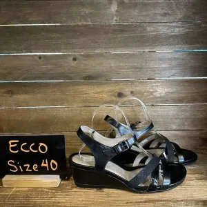 NIB Womens Ecco Touch 45 WS Black Leather Comfort MIni Wedge‎ Sandals Size EU 40