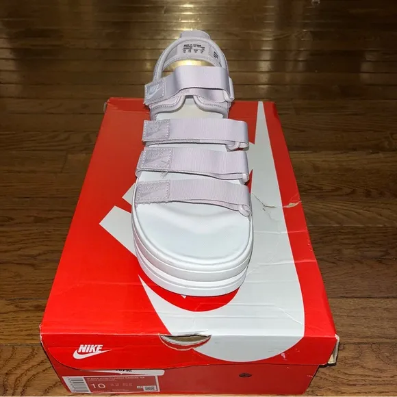 Nike Icon Classic Platform Sandals Sporty Platinum Violet -Sail Women’s Size 10