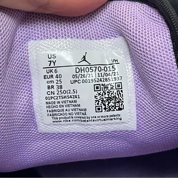 Nike Jordan Air Jordan 1 Low &quot;Houndstooth&quot; Sneakers