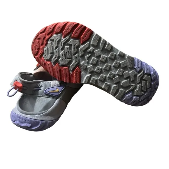 NIKE Oneonta All Terrain Sandals in Silver / Melon Size 7 —Super Comfortable!!!