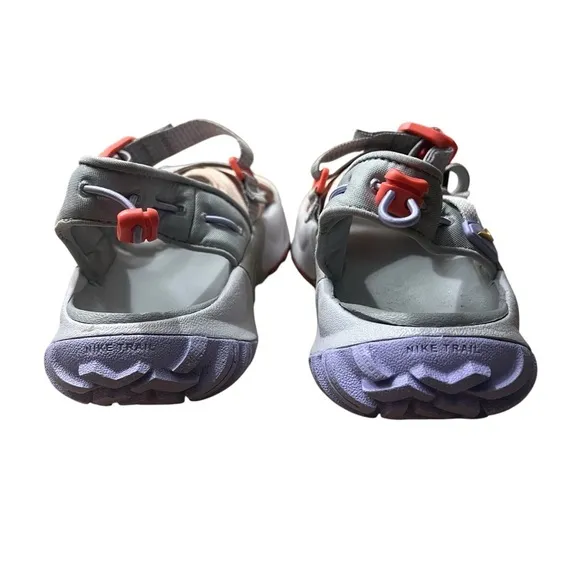 NIKE Oneonta All Terrain Sandals in Silver / Melon Size 7 —Super Comfortable!!!