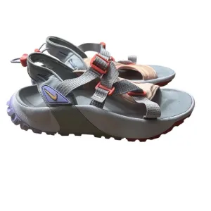 NIKE Oneonta All Terrain Sandals in Silver / Melon Size 7 —Super Comfortable!!!