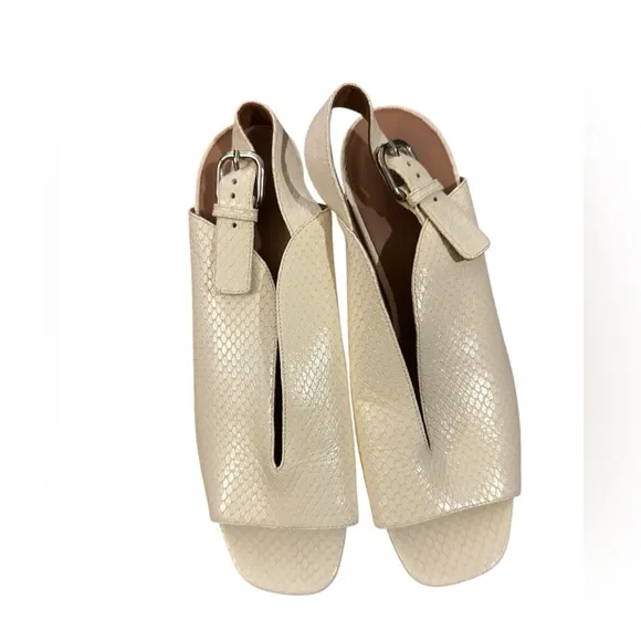 Nomasei BAGHERA Sandals Embossed Pompeii White Size 41 9.5 US