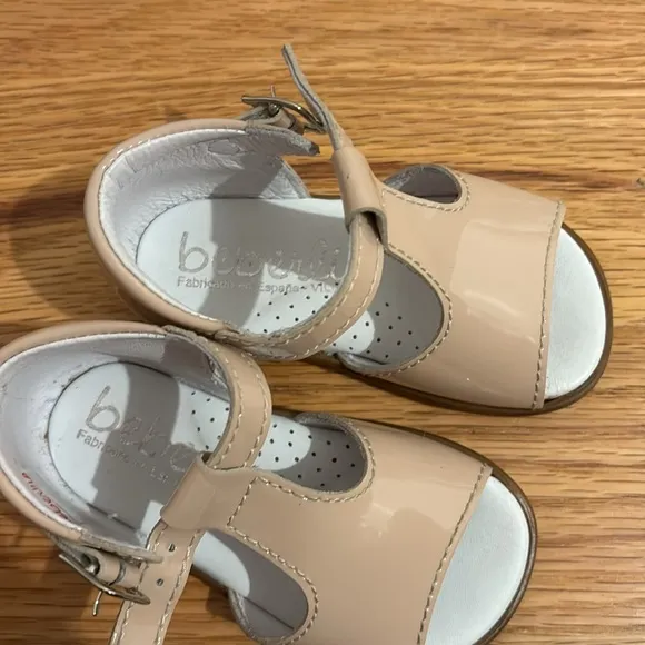 Nude patent leather sandals