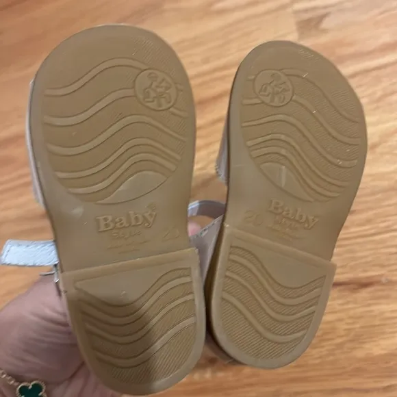 Nude patent leather sandals