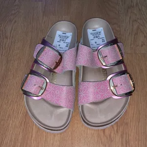 NWOB Birkenstock Arizona Big Buckle Sandals