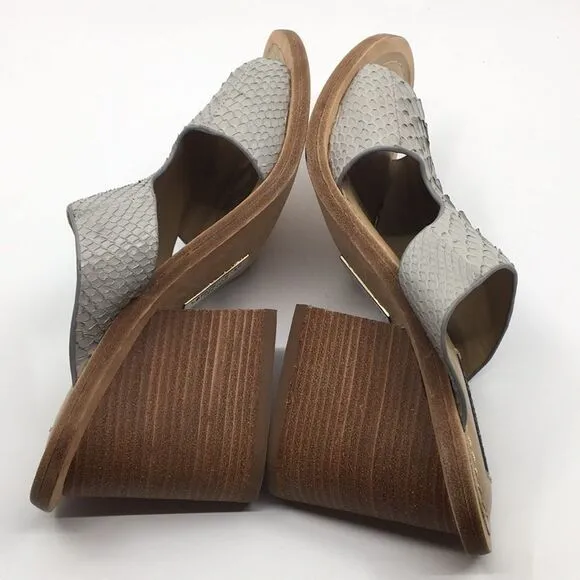 NWOB Lafayette 148 New York Cassidee Gray Snakeskin Sandals Sz 8M