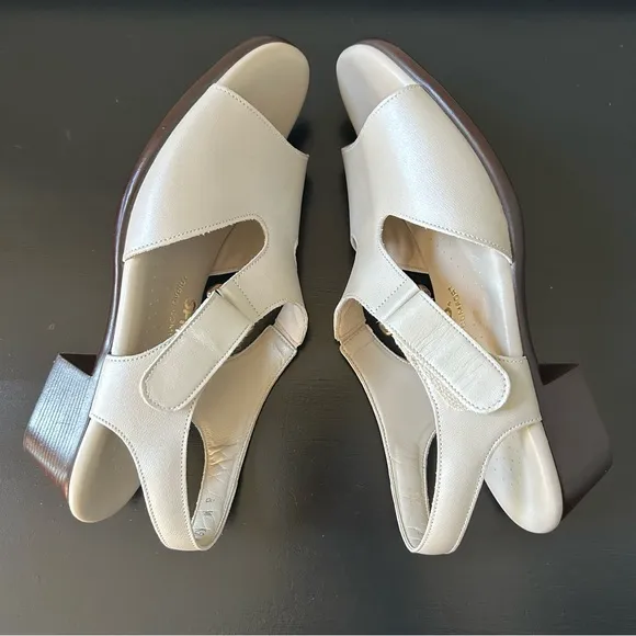 NWOB SAS Women's Suntimer Pearl Bone Heeled Strap Sandal, Size 8M