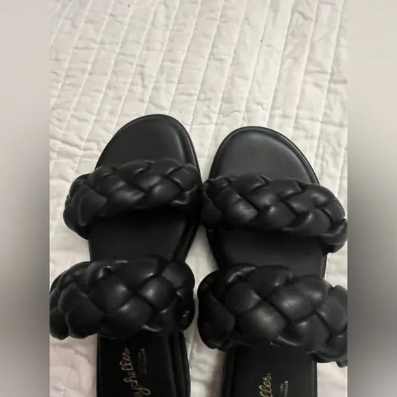 NWOB Seychelles golden coast sandal