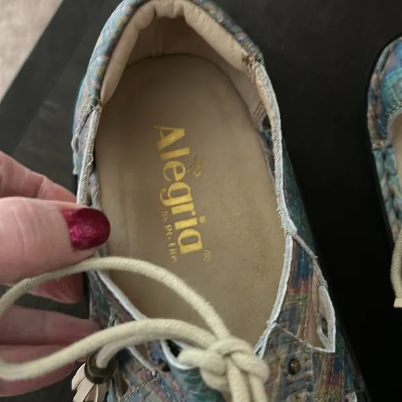 NWOT Alegria Sandals(size 8.5) 38