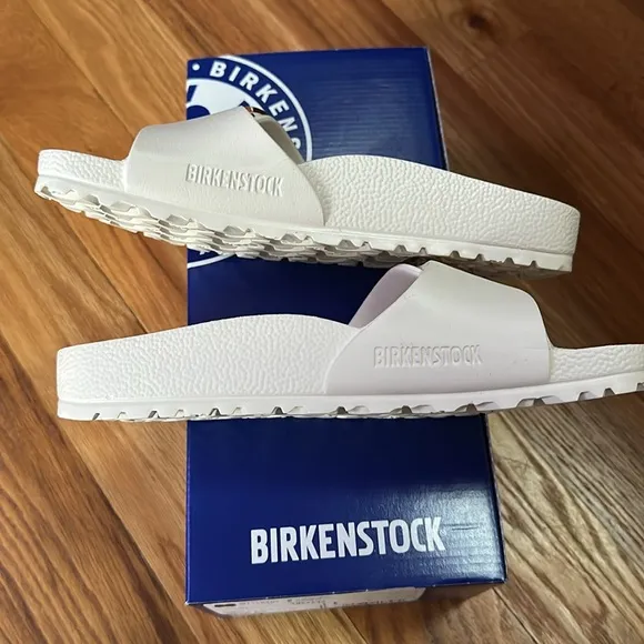 NWOT Birkenstock “Madrid Big Buckle Eva” Sandals