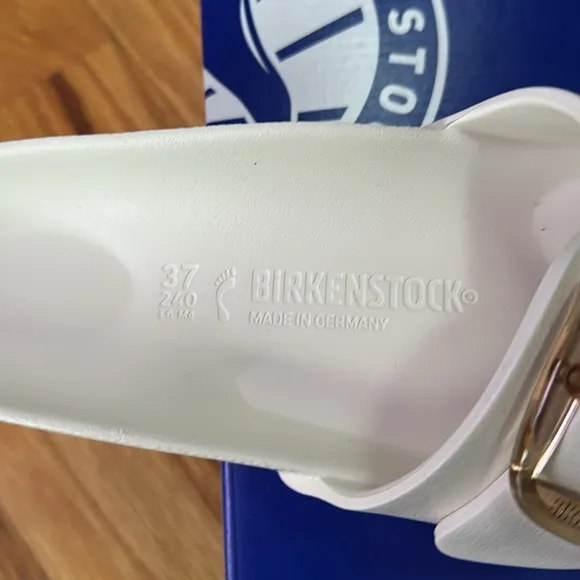NWOT Birkenstock “Madrid Big Buckle Eva” Sandals