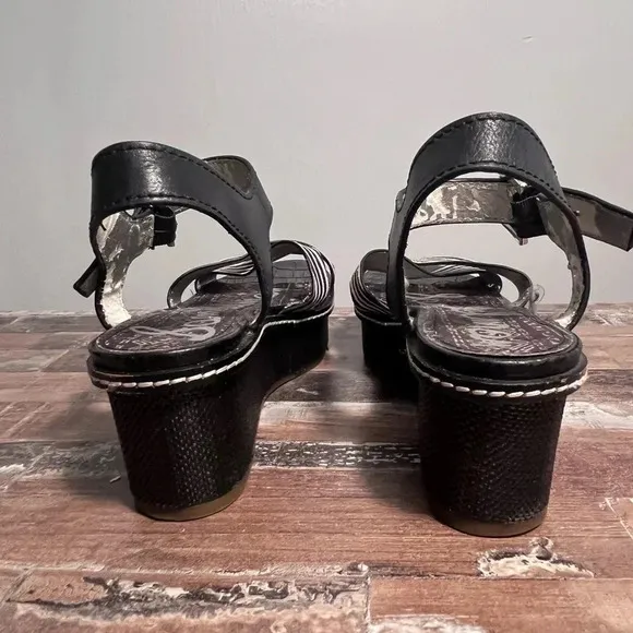 NWOT Black and White Leather Sam Edelman Platform Sandal Women Size 7