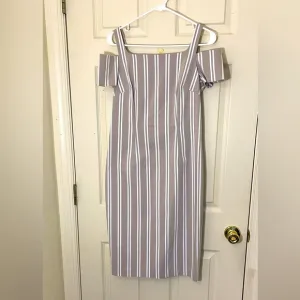 NWOT Calvin Klein Beige Stripes Cold Shoulder Dress Size 6