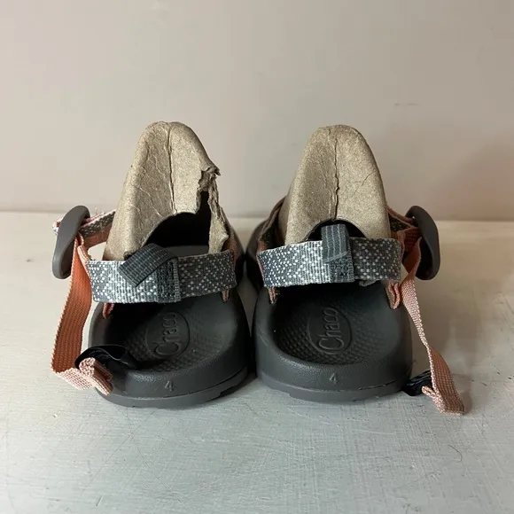 NWOT Chaco Eco Tread Burl Heather Pink &amp; Gray Sports Sandals