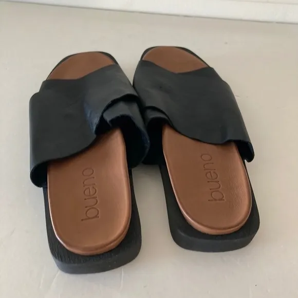 NWOT Free People Bueno Sadie Slip-On Black Leather Sandals Sz 40