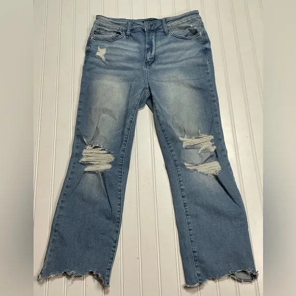 NWOT Judy Blue Tinted Wash Mid-Rise Cropped Straight Jeans 20W
