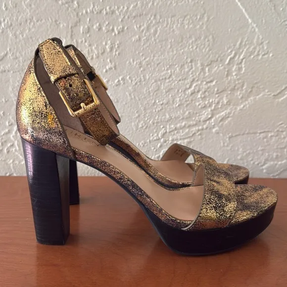 NWOT Lauren Ralph Lauren Sylvia Dress Sandals