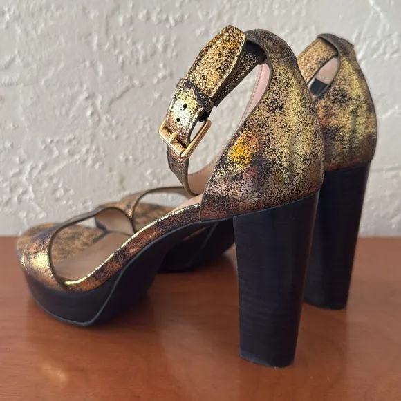 NWOT Lauren Ralph Lauren Sylvia Dress Sandals