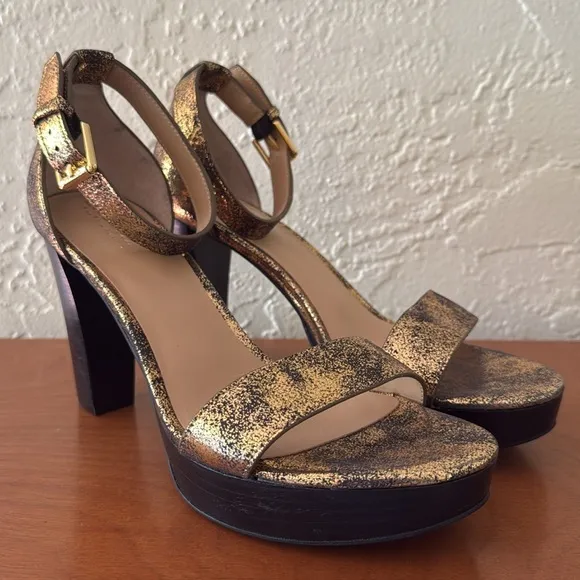 NWOT Lauren Ralph Lauren Sylvia Dress Sandals
