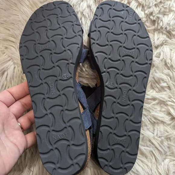 NWOT Naot Kayla Sandal in Navy Velvet Nubuck