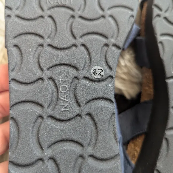 NWOT Naot Kayla Sandal in Navy Velvet Nubuck