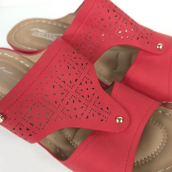 NWOT SHIBEVER Low Comfortable Wedge Platform Sandal Open Toe Slip On Sz 39 US 8