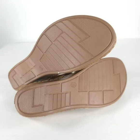 NWOT SHIBEVER Low Comfortable Wedge Sandal Open Toe Slip On Size 39 US 8